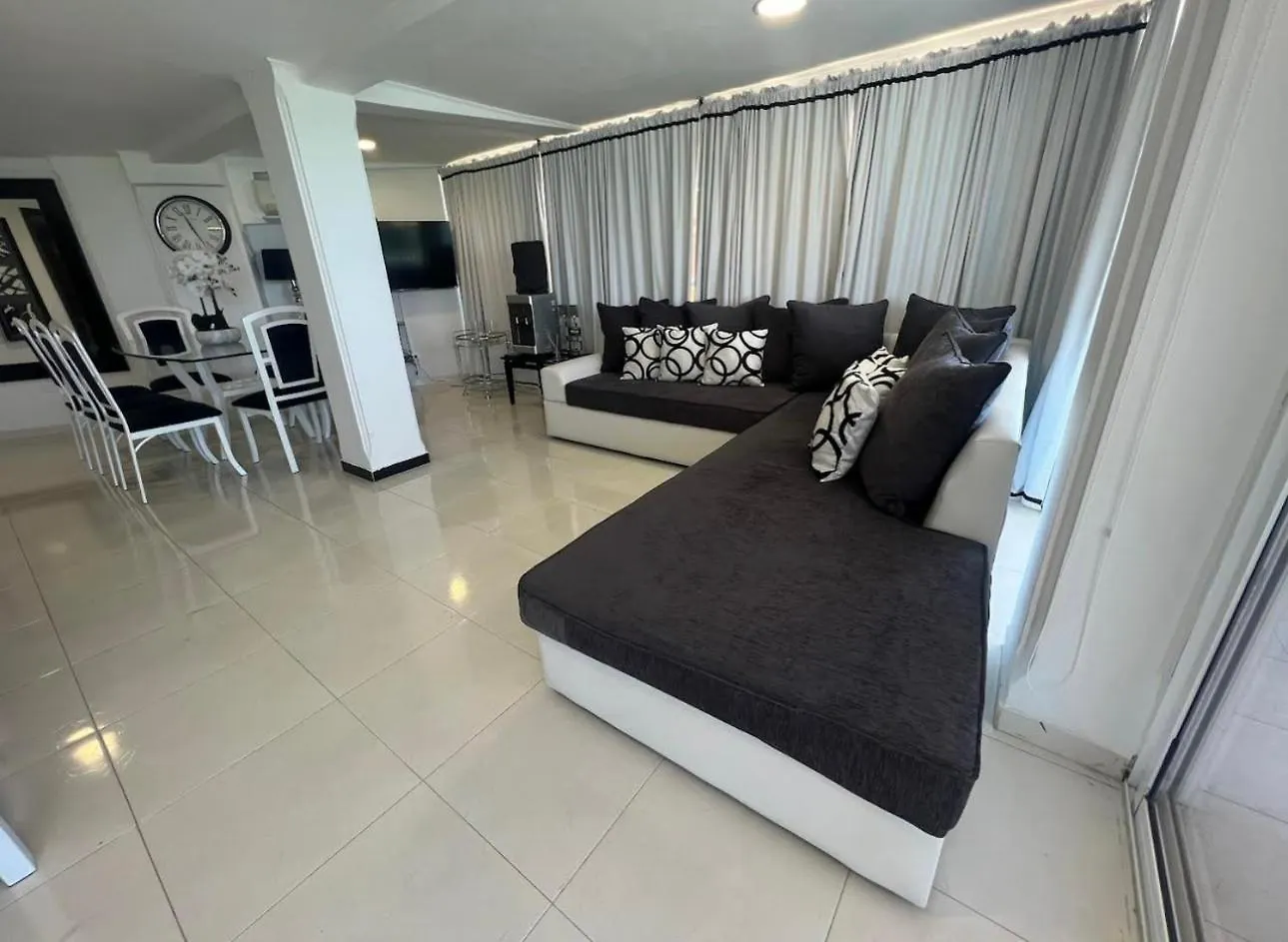 Edificio Apartamentos Hansa Alado De La Playa San Andrés 0*,  Kolumbie