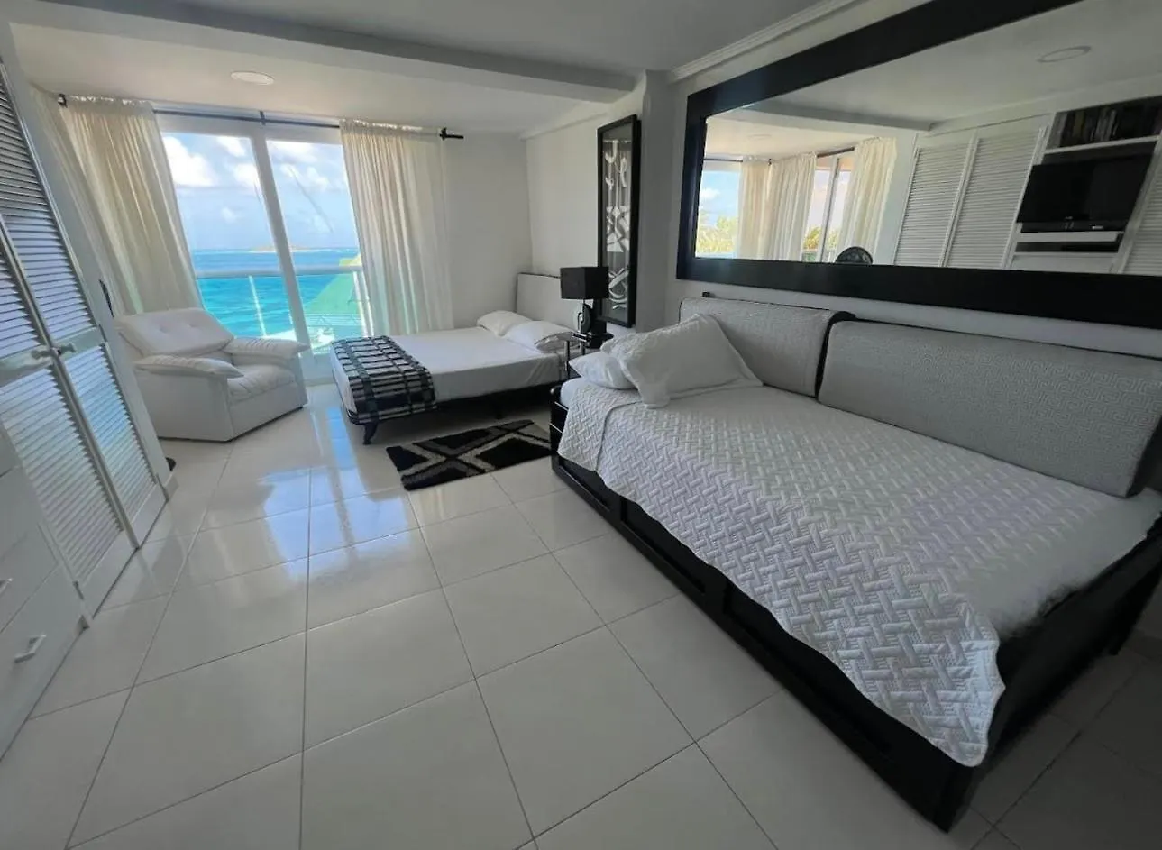 Apartmán Edificio Apartamentos Hansa Alado De La Playa San Andrés